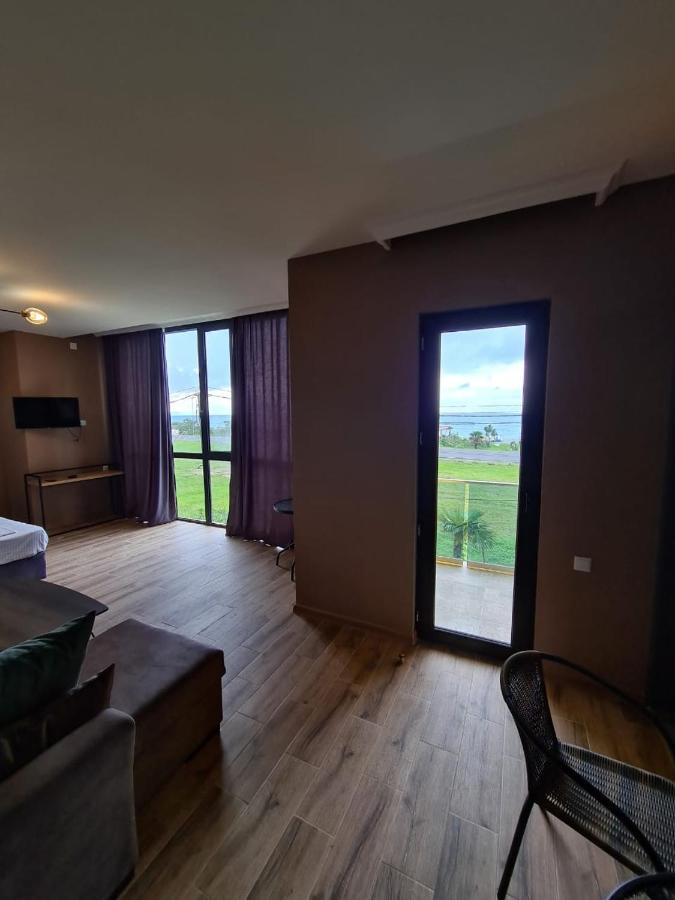 Casa Del Mar Hotel Kvariati Eksteriør billede